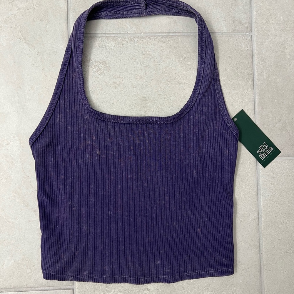 Wild Fable NWT Fitted Crop Halter Top SIZE MEDIUM